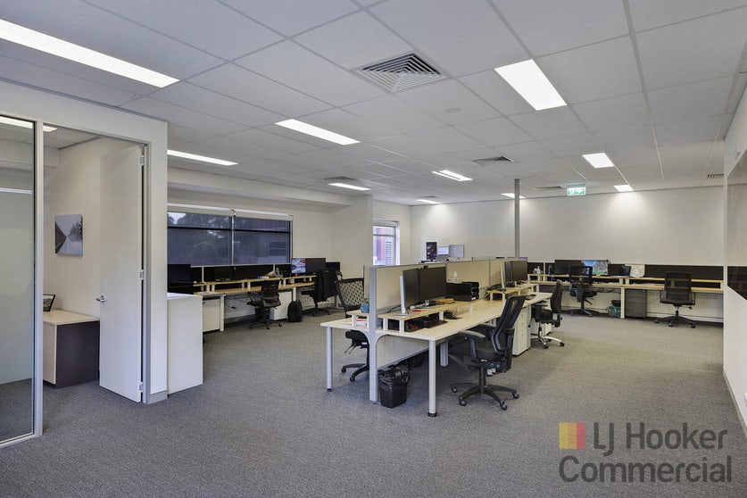 Click to view all images 5/2a Bounty Close Tuggerah NSW 2259 - Image 3