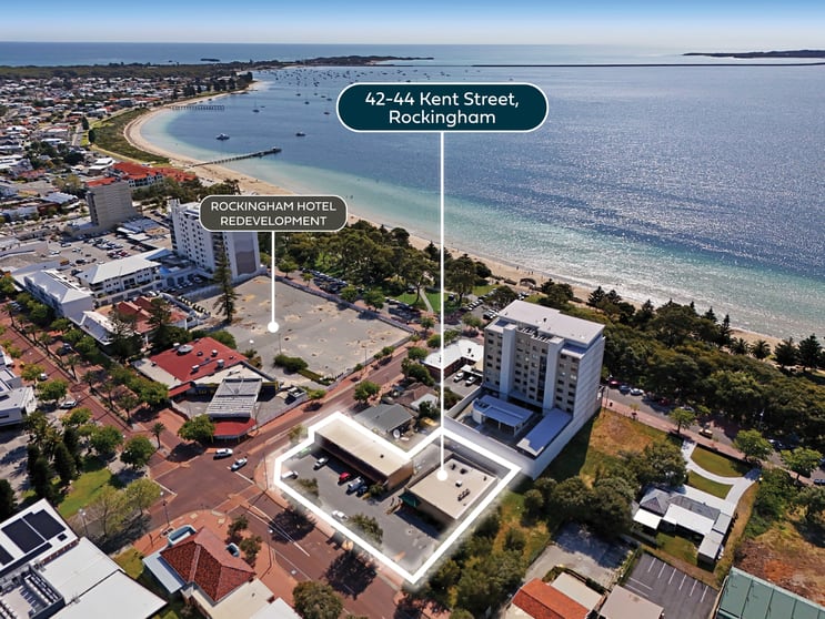 Click to view all images 42-44 Kent Street Rockingham WA 6168 - Image 1