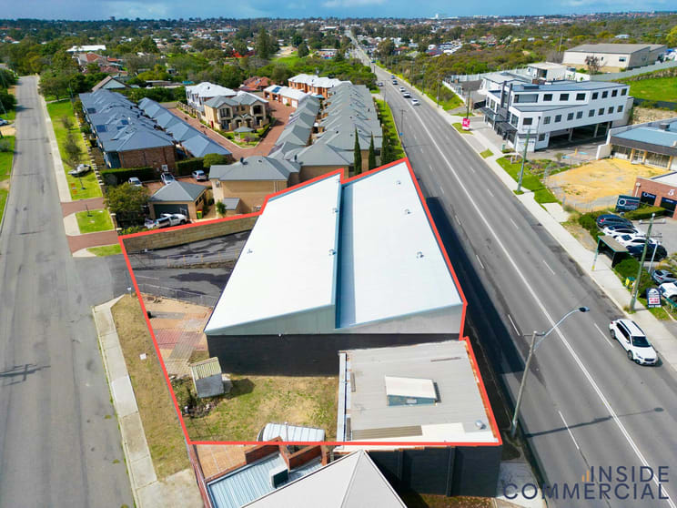Click to view all images 4 Rockingham Road Hamilton Hill WA 6163 - Image 3