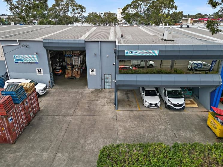 Click to view all images 21 Vore Street Silverwater NSW 2128 - Image 2