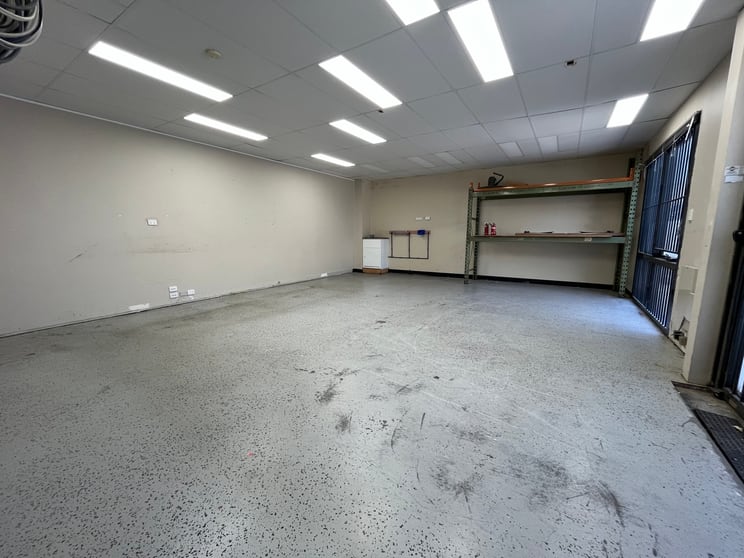 Click to view all images Unit 3/2-6 Chaplin Drive Lane Cove NSW 2066 - Image 3