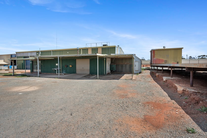 Click to view all images 146 Forrest Street Kalgoorlie WA 6430 - Image 2