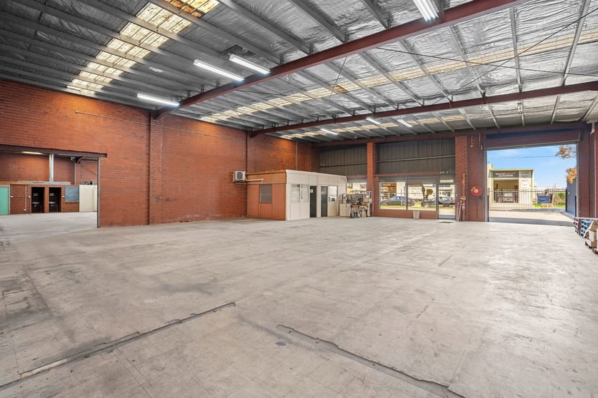 Click to view all images 111-113 Grove Road Grovedale VIC 3216 - Image 2