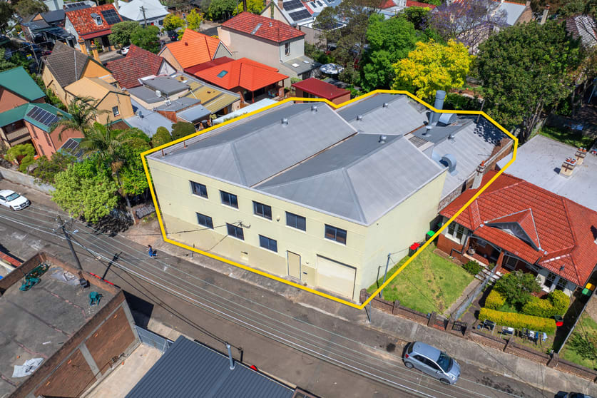 Click to view all images 7a Queen St Petersham NSW 2049 - Image 1