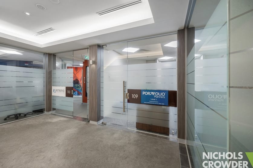 Click to view all images 109/3 Male Street Brighton VIC 3186 - Image 1