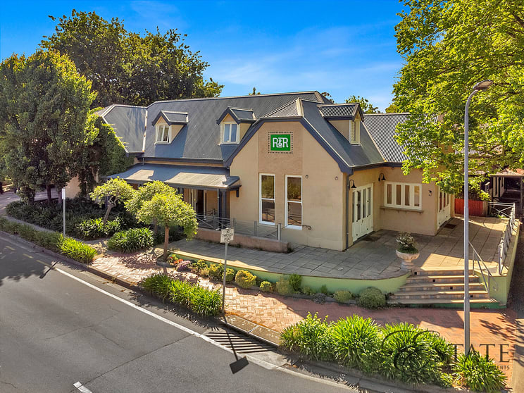 Click to view all images 91A Mt Barker Road Hahndorf SA 5245 - Image 2