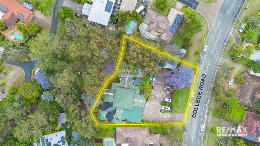 Click to view all images 171 College Road Karana Downs QLD 4306 - Image 2