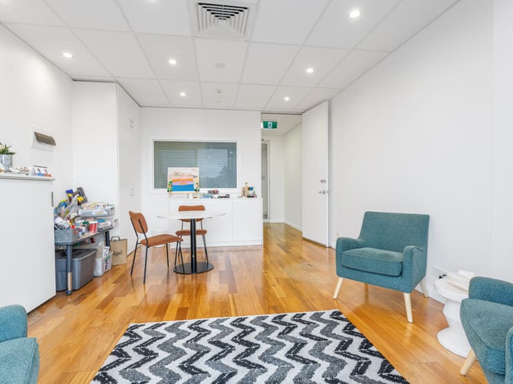 Click to view all images Unit 2.28/2-8 Brookhollow Avenue Norwest NSW 2153 - Image 2