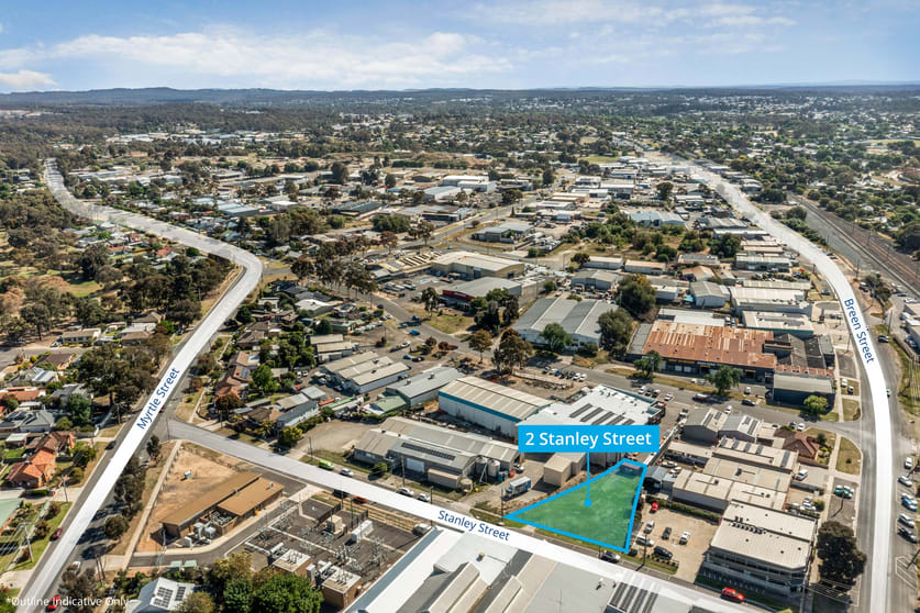 Click to view all images 2 Stanley Street Quarry Hill VIC 3550 - Image 3