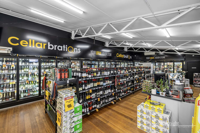 Click to view all images 199 Main Street Lilydale VIC 3140 - Image 3