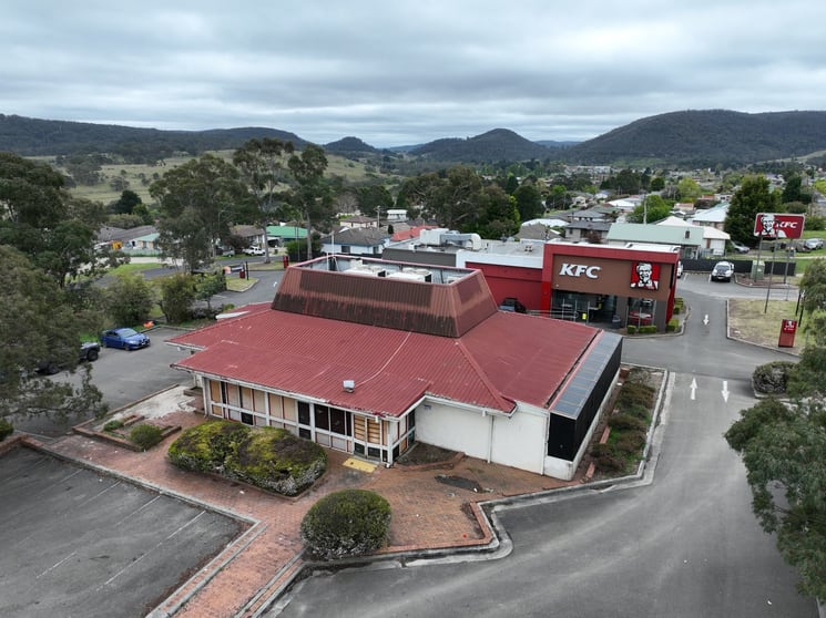 Click to view all images 1028B Great Western Highway Bowenfels NSW 2790 - Image 3