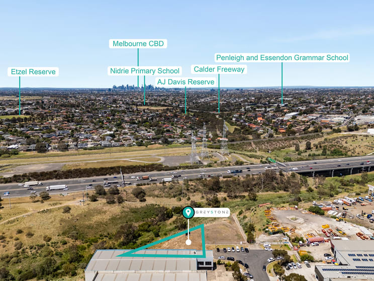 Click to view all images 7 Dib Court Tullamarine VIC 3043 - Image 2