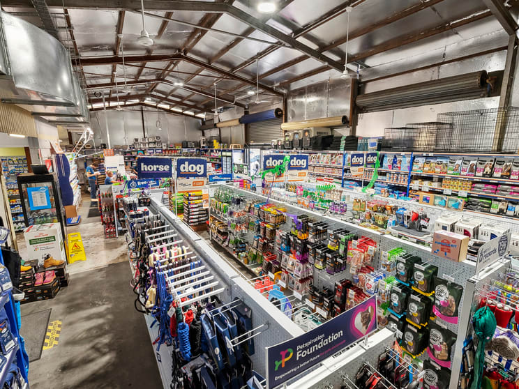 Click to view all images 12-14 George Street Gordonvale QLD 4865 - Image 3