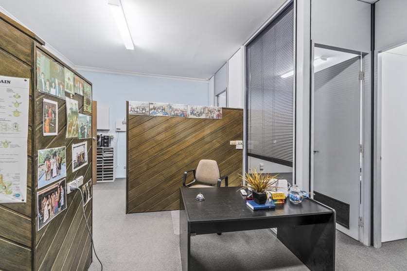 Click to view all images 4/154 Balgownie Road Balgownie NSW 2519 - Image 2