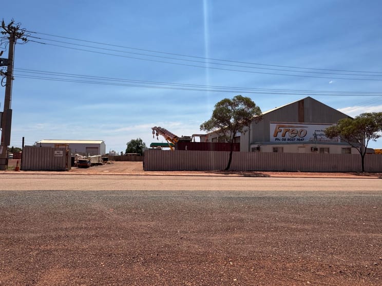 98 Otterburn Street Leonora WA 6438 - Image 2