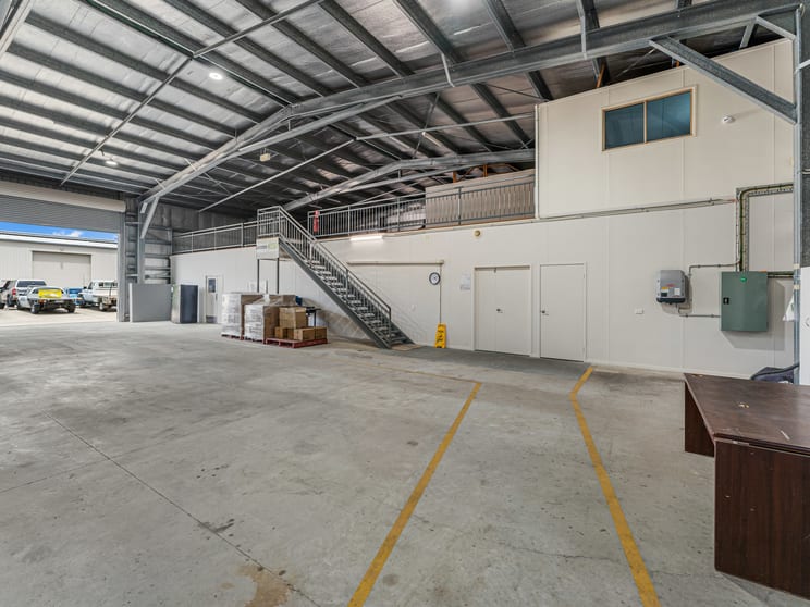 1/21 Southern Cross Circuit Urangan QLD 4655 - Image 3