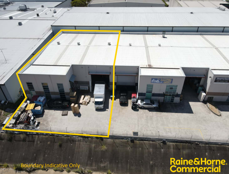Click to view all images Unit 4/8 Rose Street Campbelltown NSW 2560 - Image 1