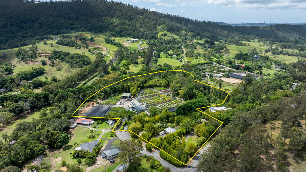 Click to view all images 930 Tamborine Oxenford Road Wongawallan QLD 4210 - Image 1