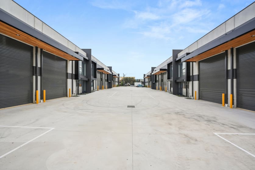Click to view all images 1-12/65 Star Crescent Hallam VIC 3803 - Image 2