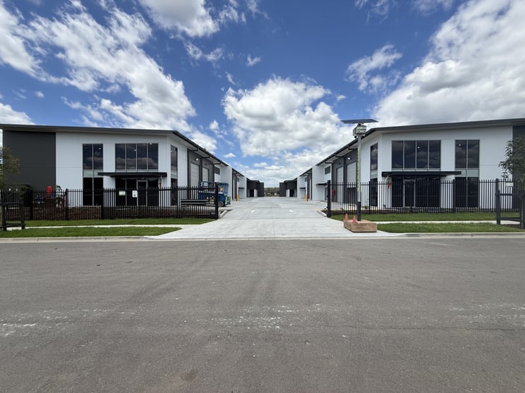 6 Viney Creek Drive Black Hill NSW 2322 - Image 2