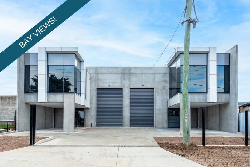 Click to view all images 1-2/6 Thornhill Street Hastings VIC 3915 - Image 1
