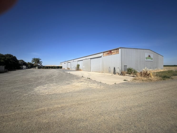 3105 Murray Valley Hwy Cobram VIC 3644 - Image 3