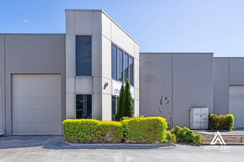 2/17-19 Hi-Tech Court Kilsyth VIC 3137 - Image 2