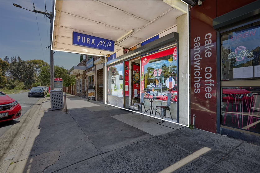 Click to view all images 114 Railway Parade Seaford VIC 3198 - Image 2