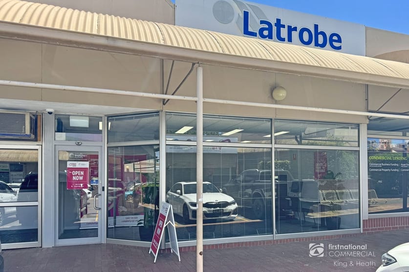 9/80 Main Street Bairnsdale VIC 3875 - Image 1