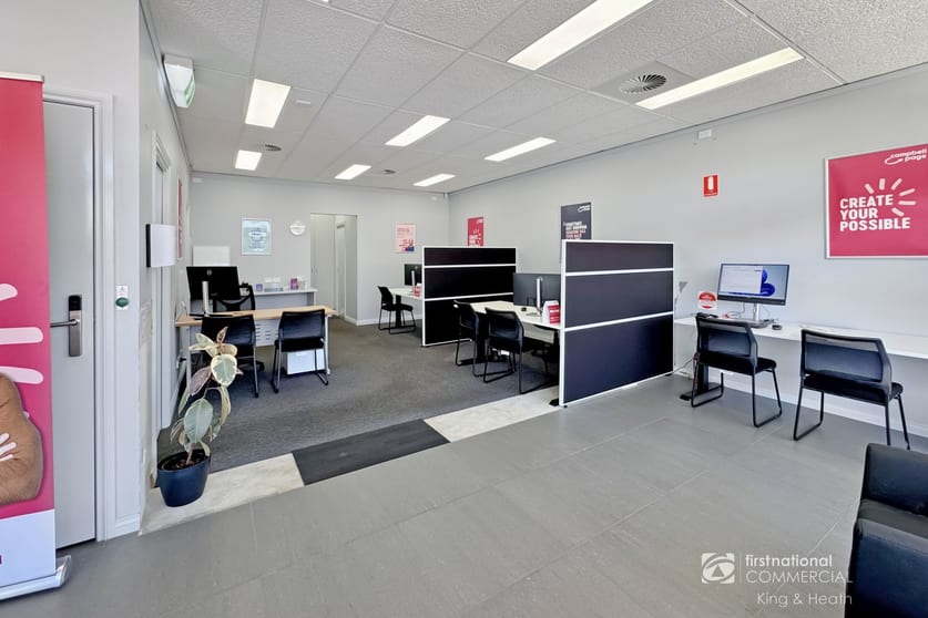 9/80 Main Street Bairnsdale VIC 3875 - Image 3
