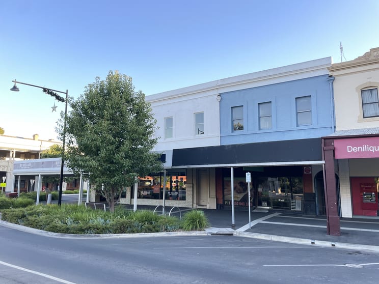 Click to view all images 307 CRESSY STREET Deniliquin NSW 2710 - Image 2