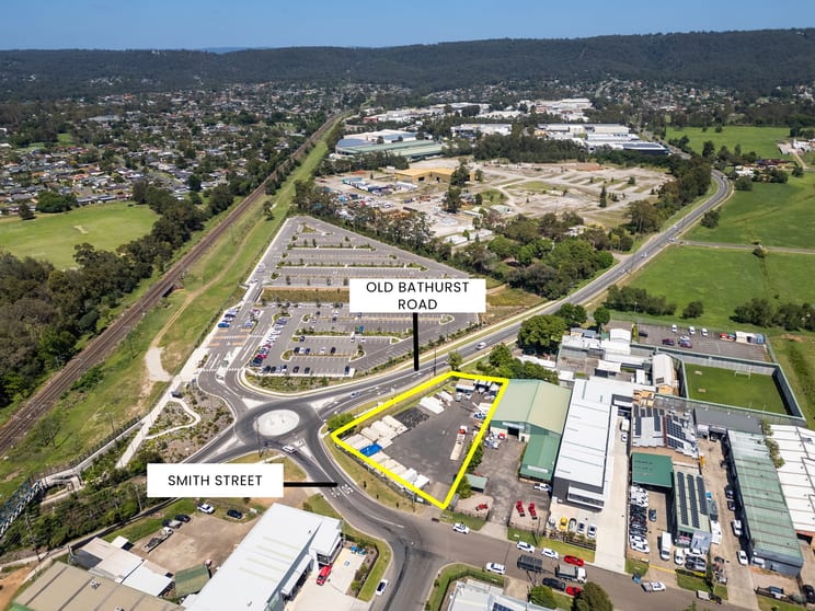 Click to view all images 23 Smith Street Emu Plains NSW 2750 - Image 3