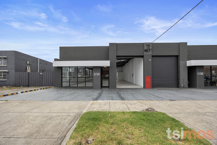 2/36 Roberna Street Moorabbin VIC 3189 - Image 2
