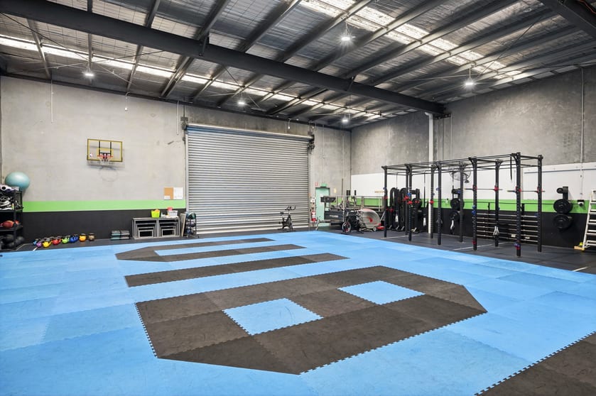 Click to view all images 305 Bellerine Street South Geelong VIC 3220 - Image 3