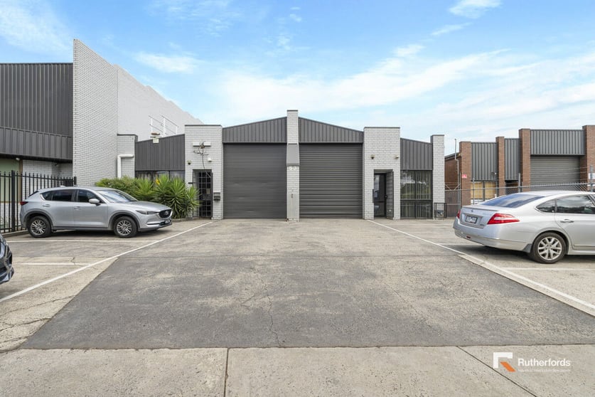 1 & 2/53 Temple Drive Thomastown VIC 3074 - Image 1