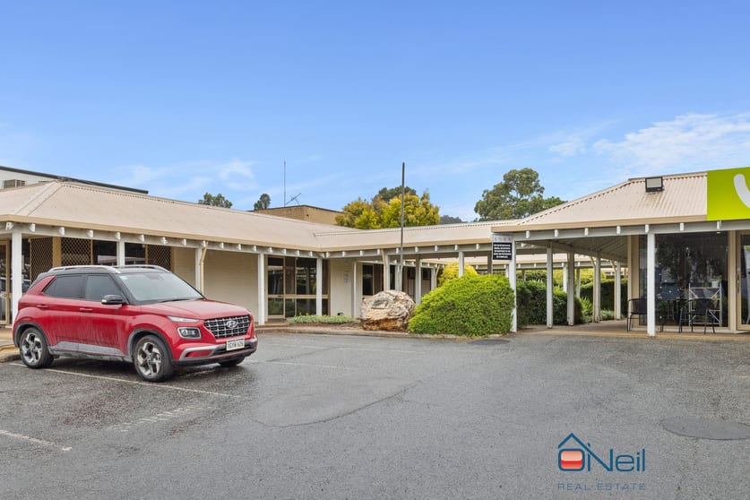 Click to view all images 7/42 Commerce Avenue Armadale WA 6112 - Image 1