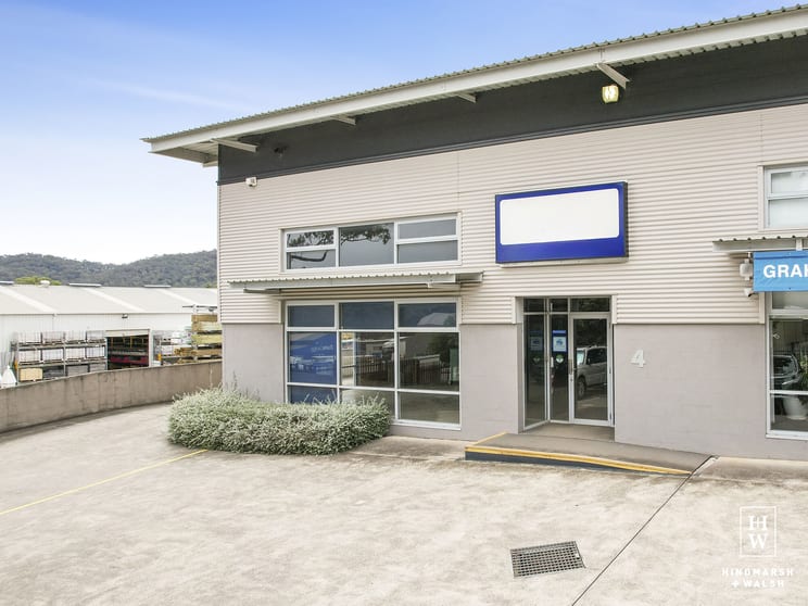 Click to view all images 4/10 Davy Street Mittagong NSW 2575 - Image 1