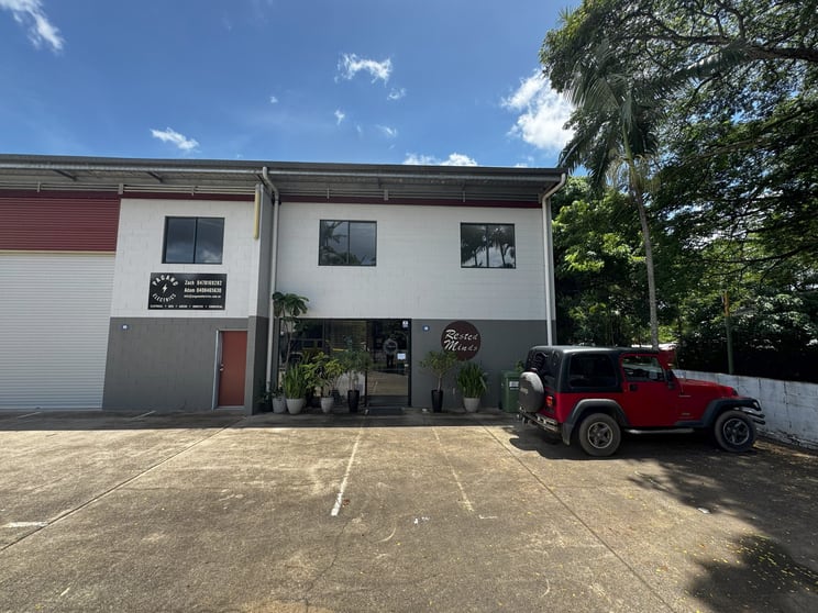 9/38-42 Pease Street Manoora QLD 4870 - Image 2
