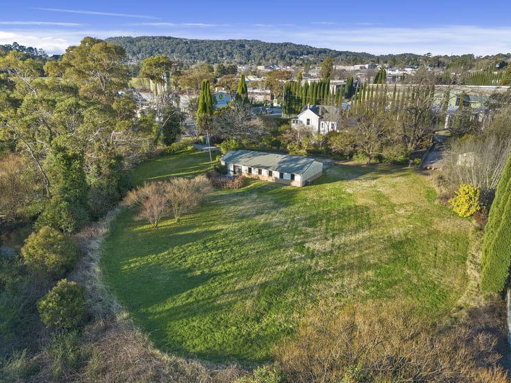 9-11 Oxleys Hill Road Bowral NSW 2576 - Image 2