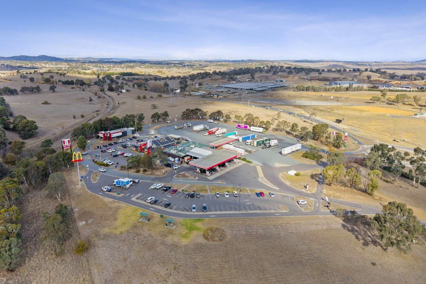 3-5, 7 & 9 Industrial Close Yass NSW 2582 - Image 2