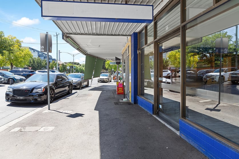 33 Mason Street Newport VIC 3015 - Image 3