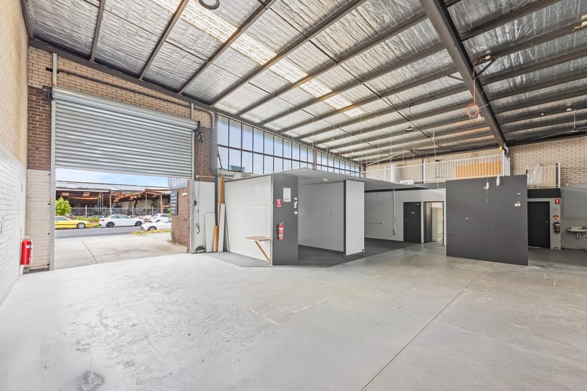 2B Bricker Street Cheltenham VIC 3192 - Image 2
