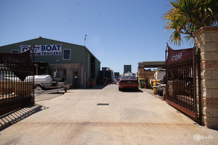 Click to view all images 5 Paxton Way Port Kennedy WA 6172 - Image 2