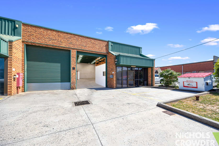1/5 Steele Court Mentone VIC 3194 - Image 2