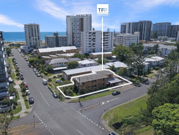 18 Haig Street Coolangatta QLD 4225 - Image 1