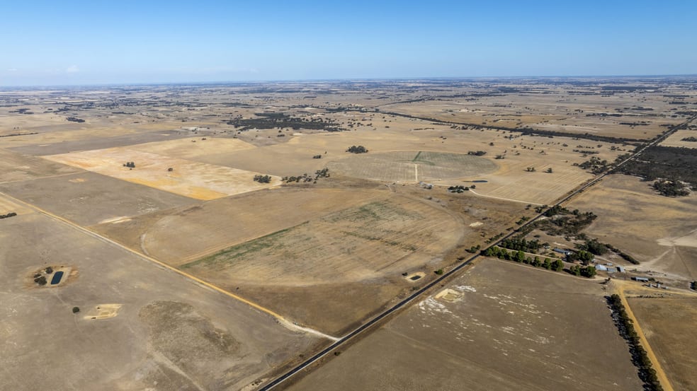 Click to view all images 2090 & 2210 Senior Road Senior SA 5268 - Image 1