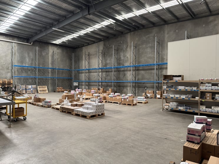 Unit 3/8 Commercial Court Tullamarine VIC 3043 - Image 2