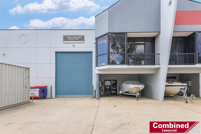 1/6 Samantha Place Smeaton Grange NSW 2567 - Image 1