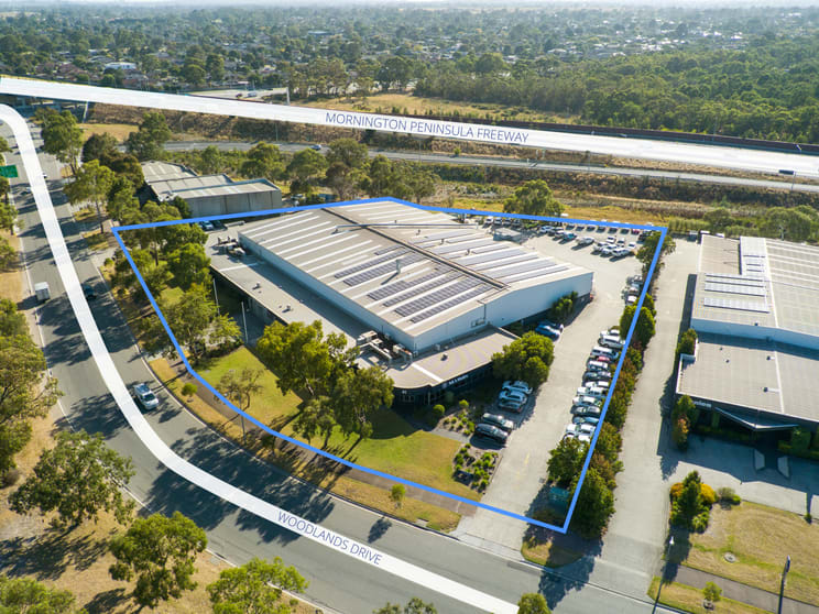 Click to view all images 31-41 Woodlands Drive Braeside VIC 3195 - Image 2
