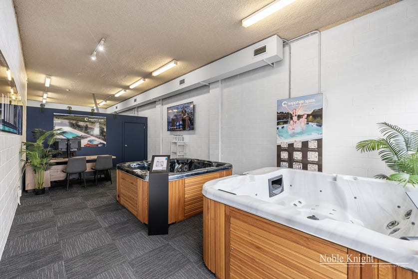 Click to view all images 3/260 Main Street Lilydale VIC 3140 - Image 1